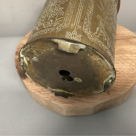 🟡 Vintage & Unique - Brass Decor Piece - Made In Hong Kong - Collectible - Picture 11 of 16
